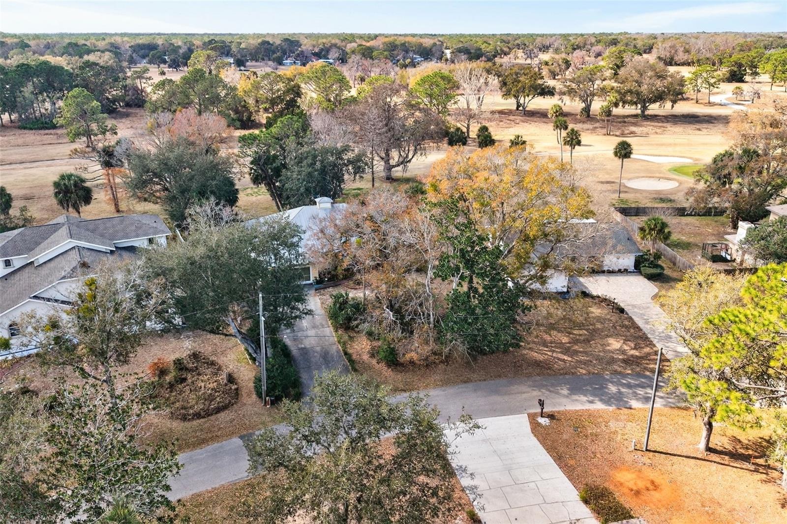 PARADISE COUNTRY CLUB - Residential