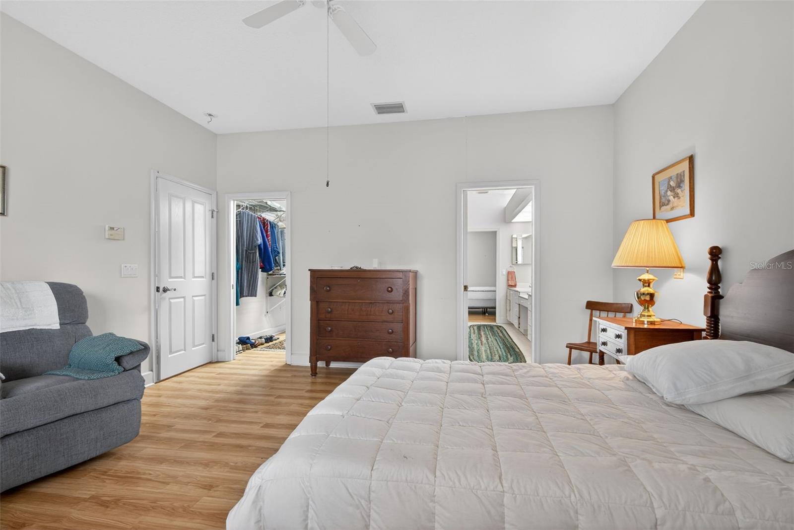 PARADISE COUNTRY CLUB - Residential