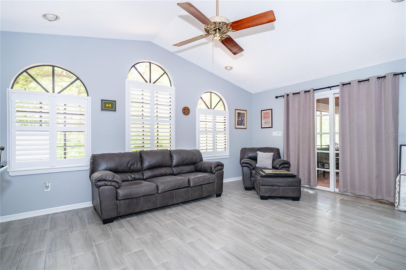 SPRINGS LANDING UNIT 2 - Residential