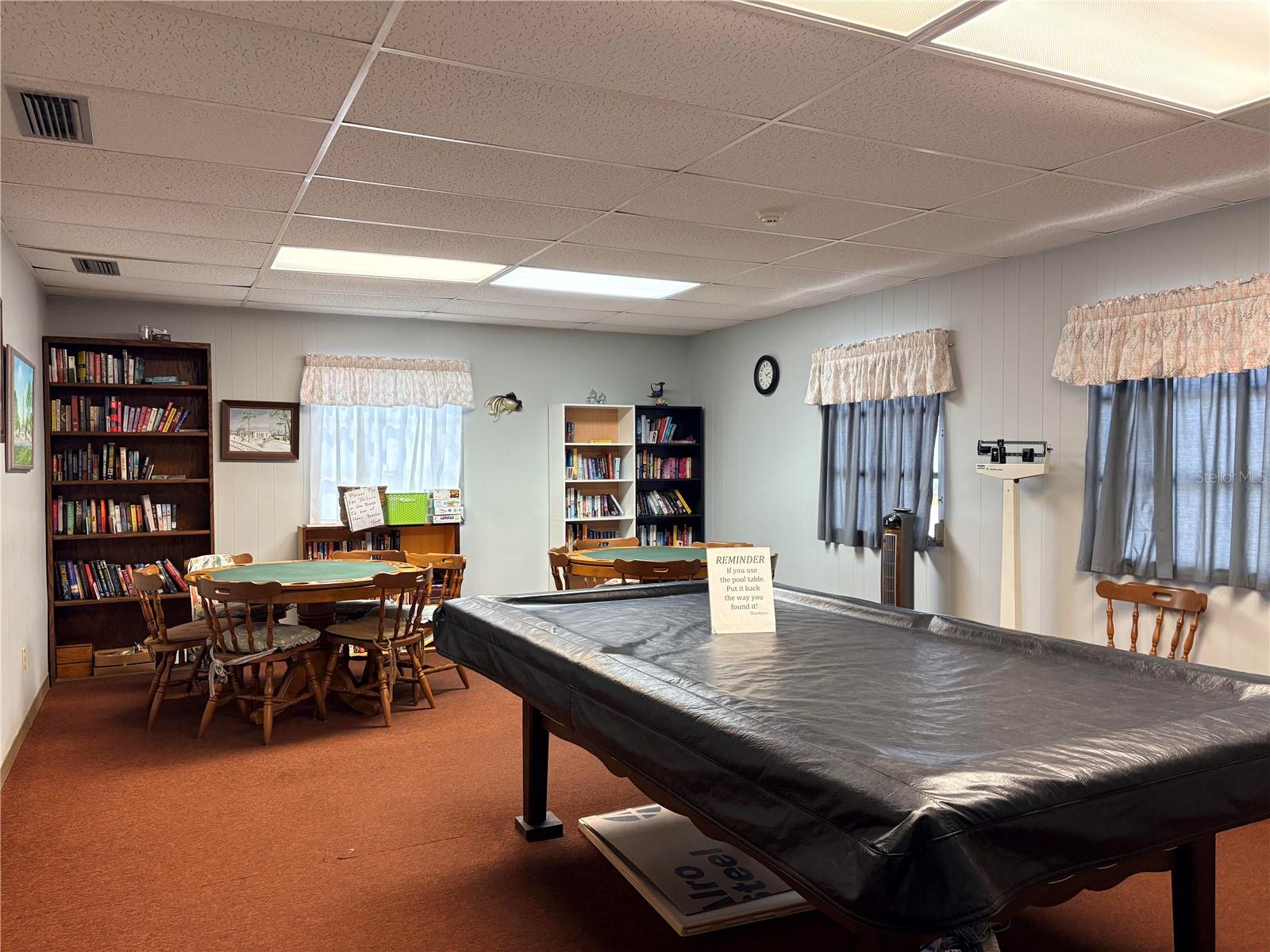 LAUREL ESTATES - Residential