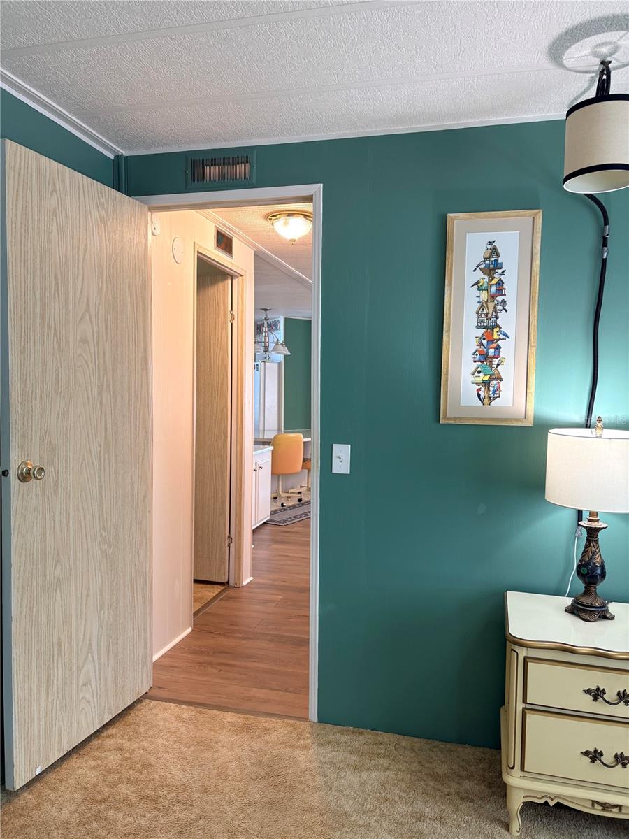 LAUREL ESTATES - Residential