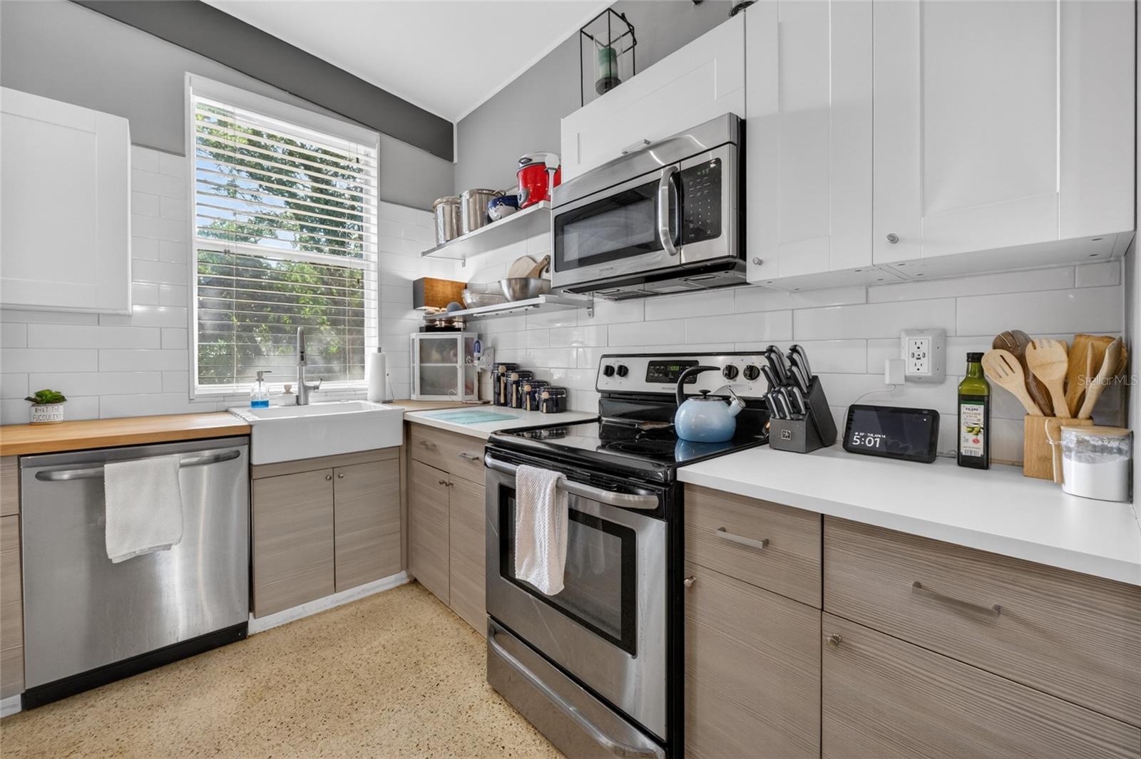 SUN HAVEN HOMES - Residential