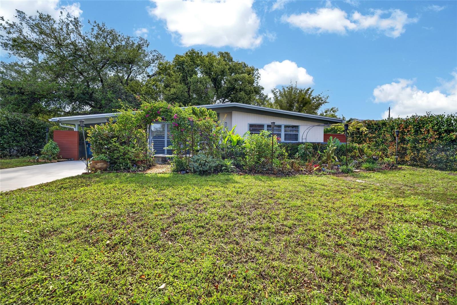 SUN HAVEN HOMES - Residential