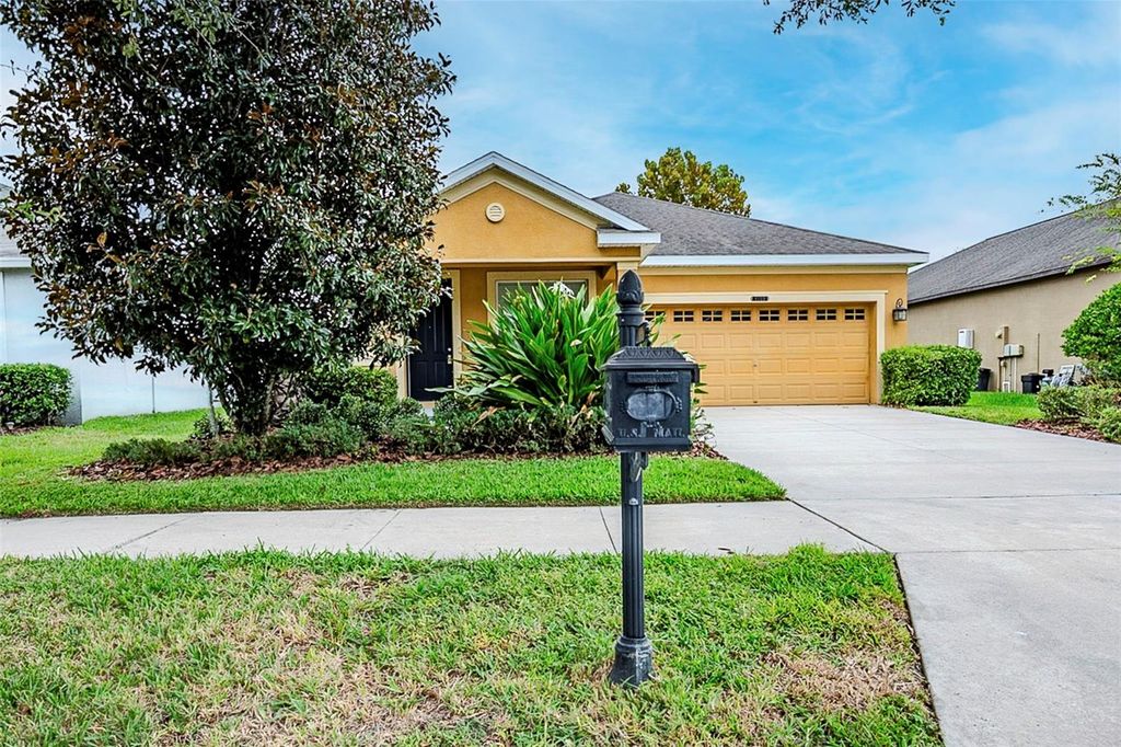 Photo of 8109 Sequester Loop, Land O Lakes, FL 34637 (MLS # O6340984)