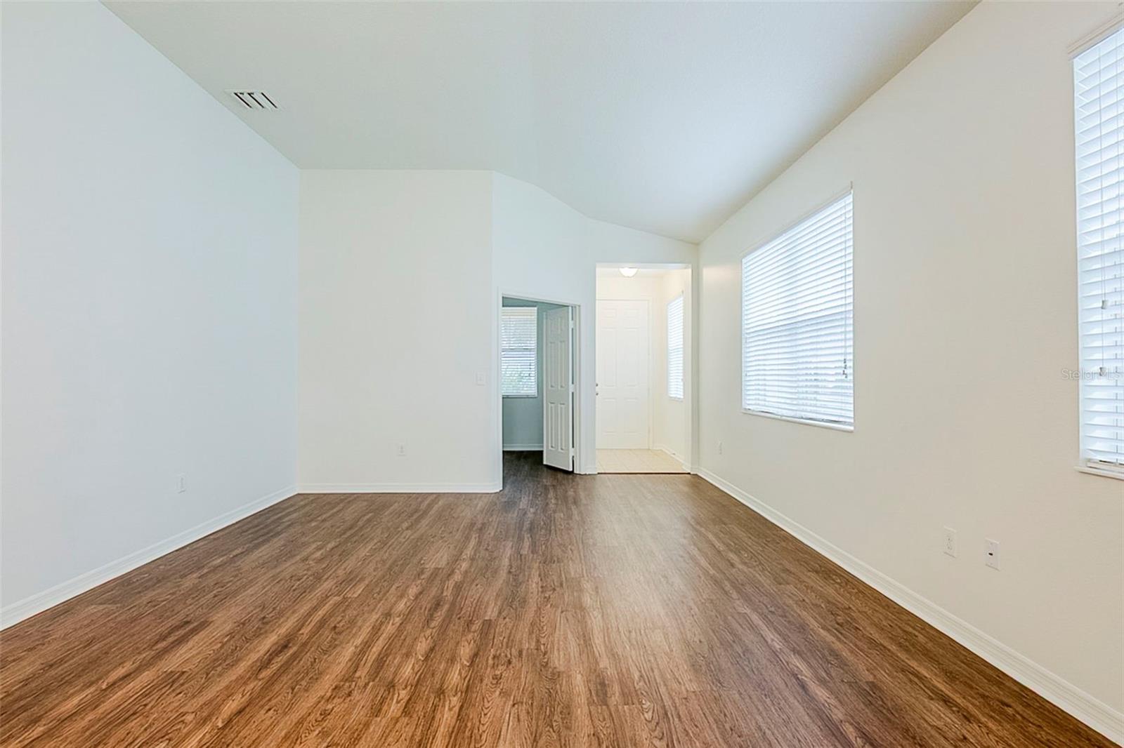 8109 SEQUESTER LOOP