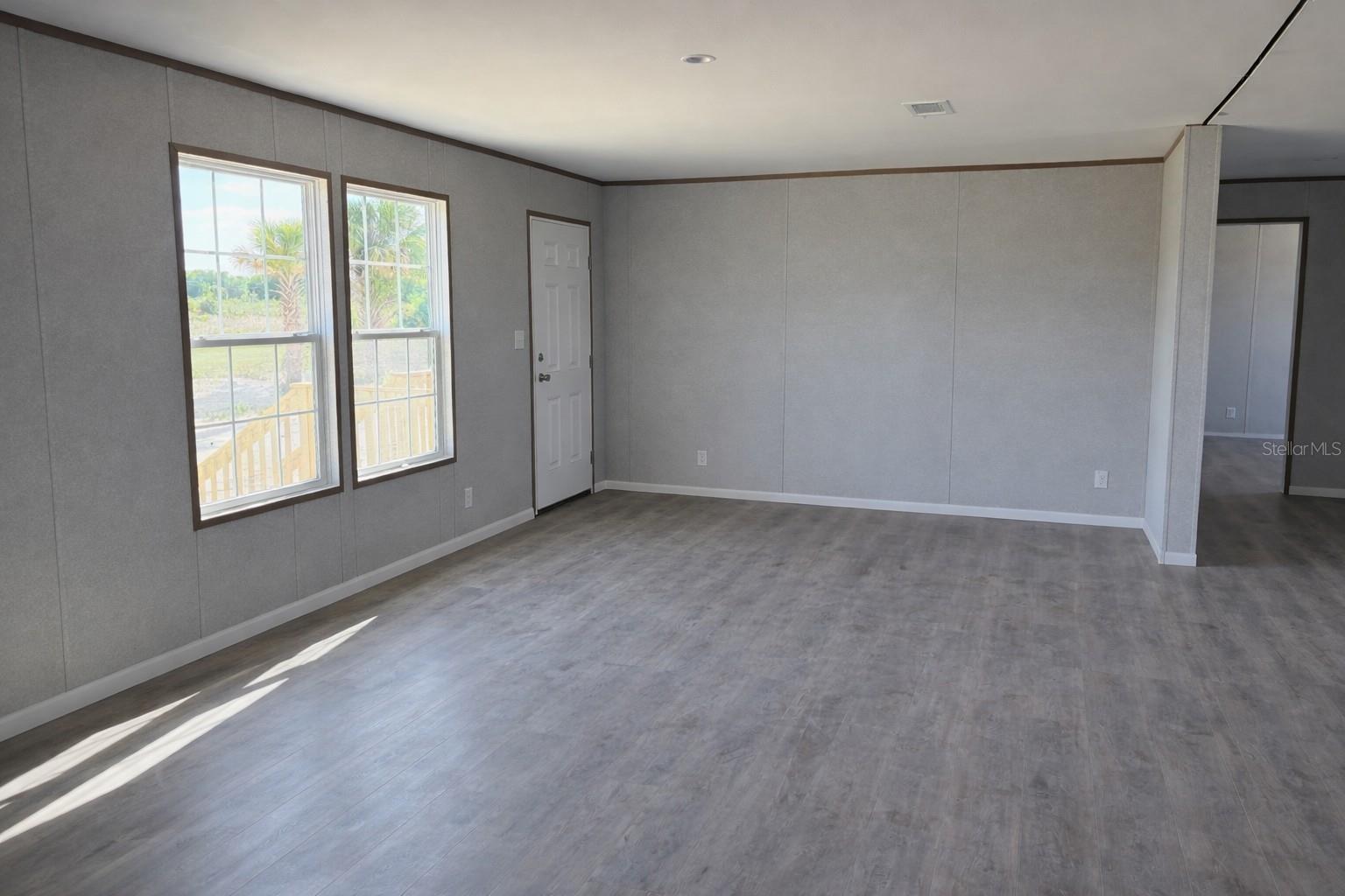 SOUTHERN COLONIZATION TR 24 - Residential