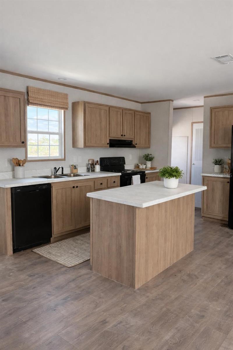 SOUTHERN COLONIZATION TR 24 - Residential