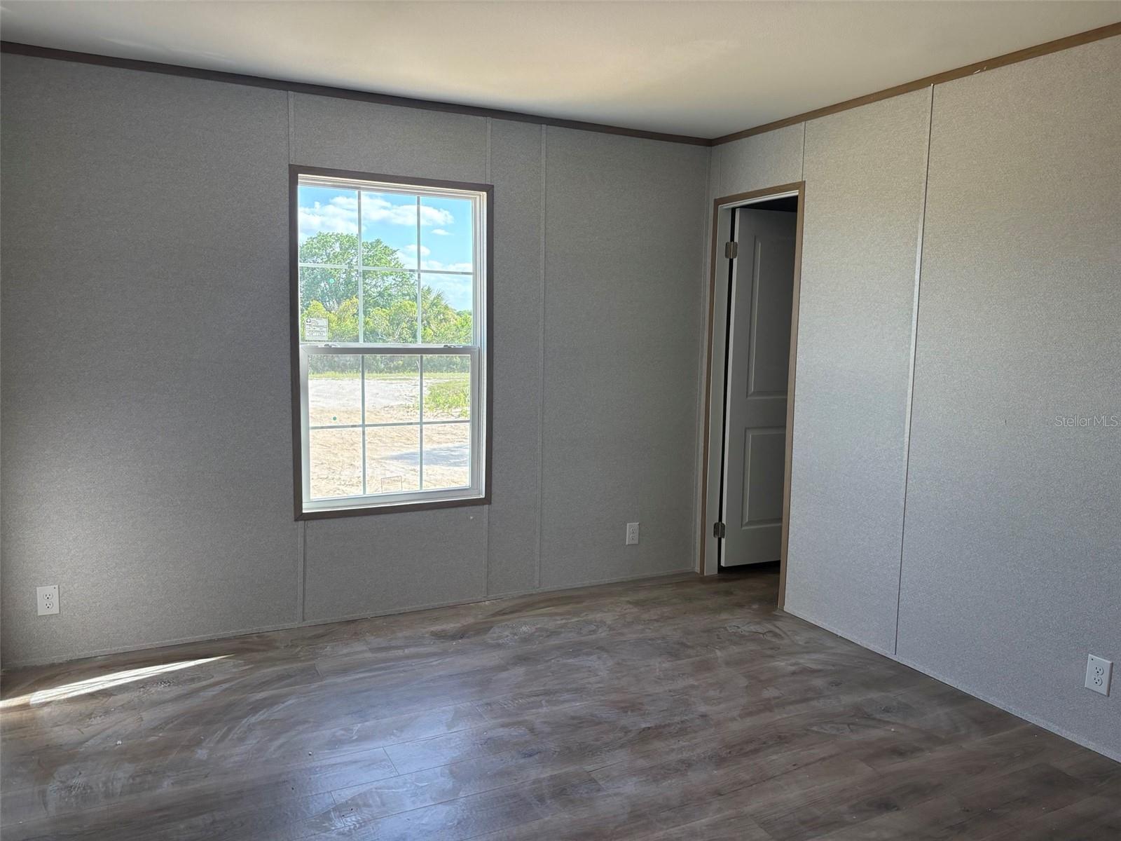 SOUTHERN COLONIZATION TR 24 - Residential