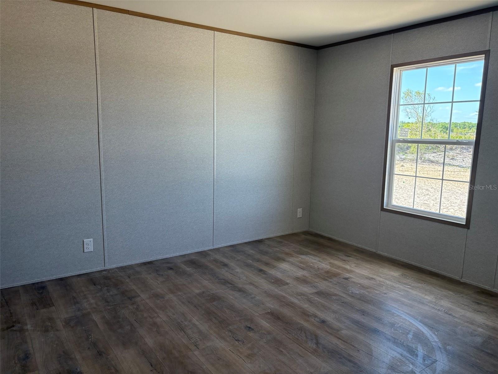 SOUTHERN COLONIZATION TR 24 - Residential