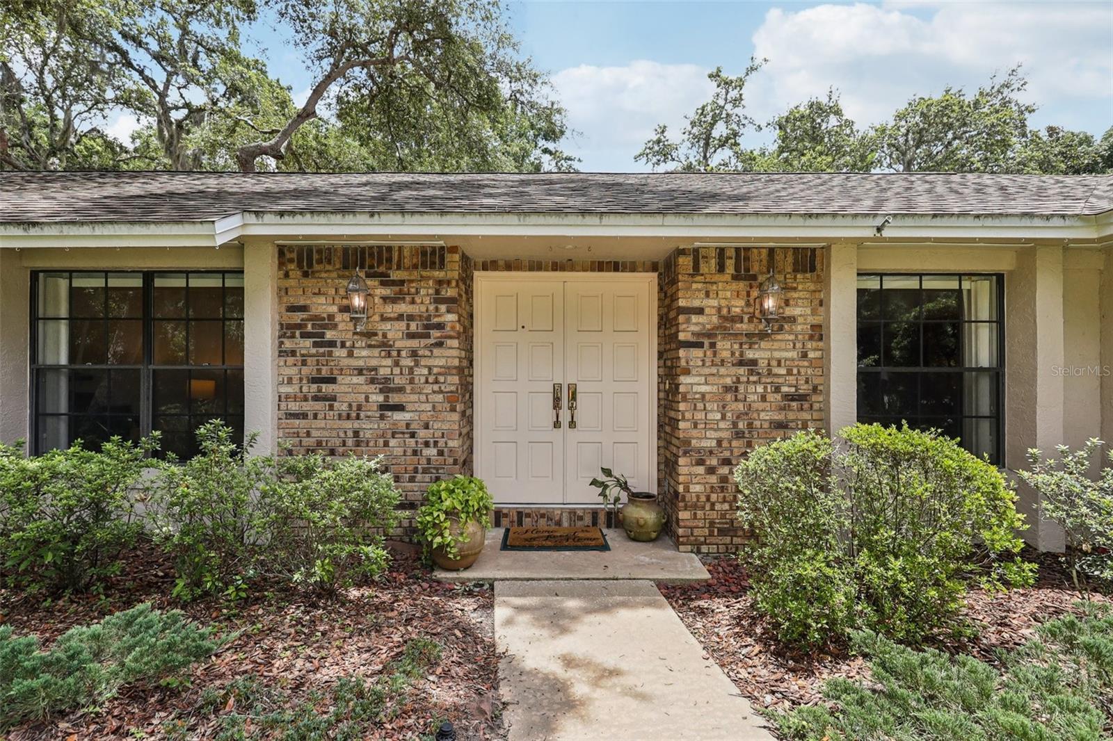 1425 MT LAUREL DRIVE