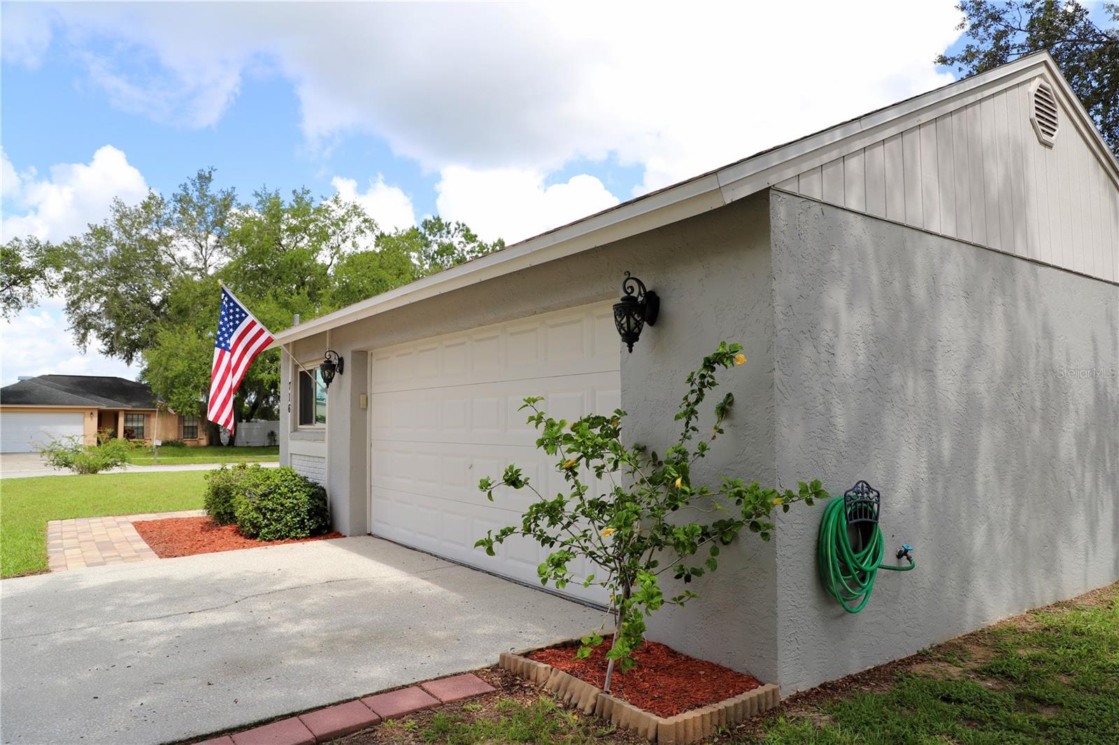 716 CHILT DRIVE