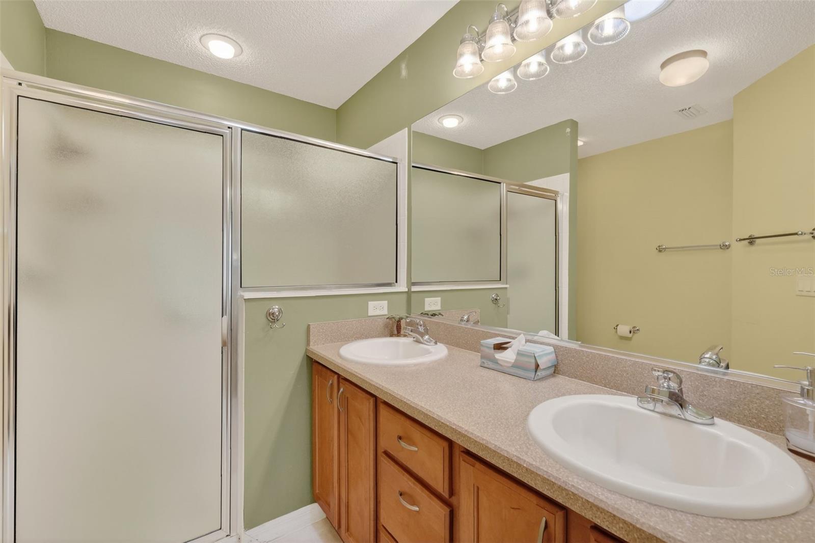 VILLAGES OF SUMTER VIRGINIA VINE VILLAS - Residential