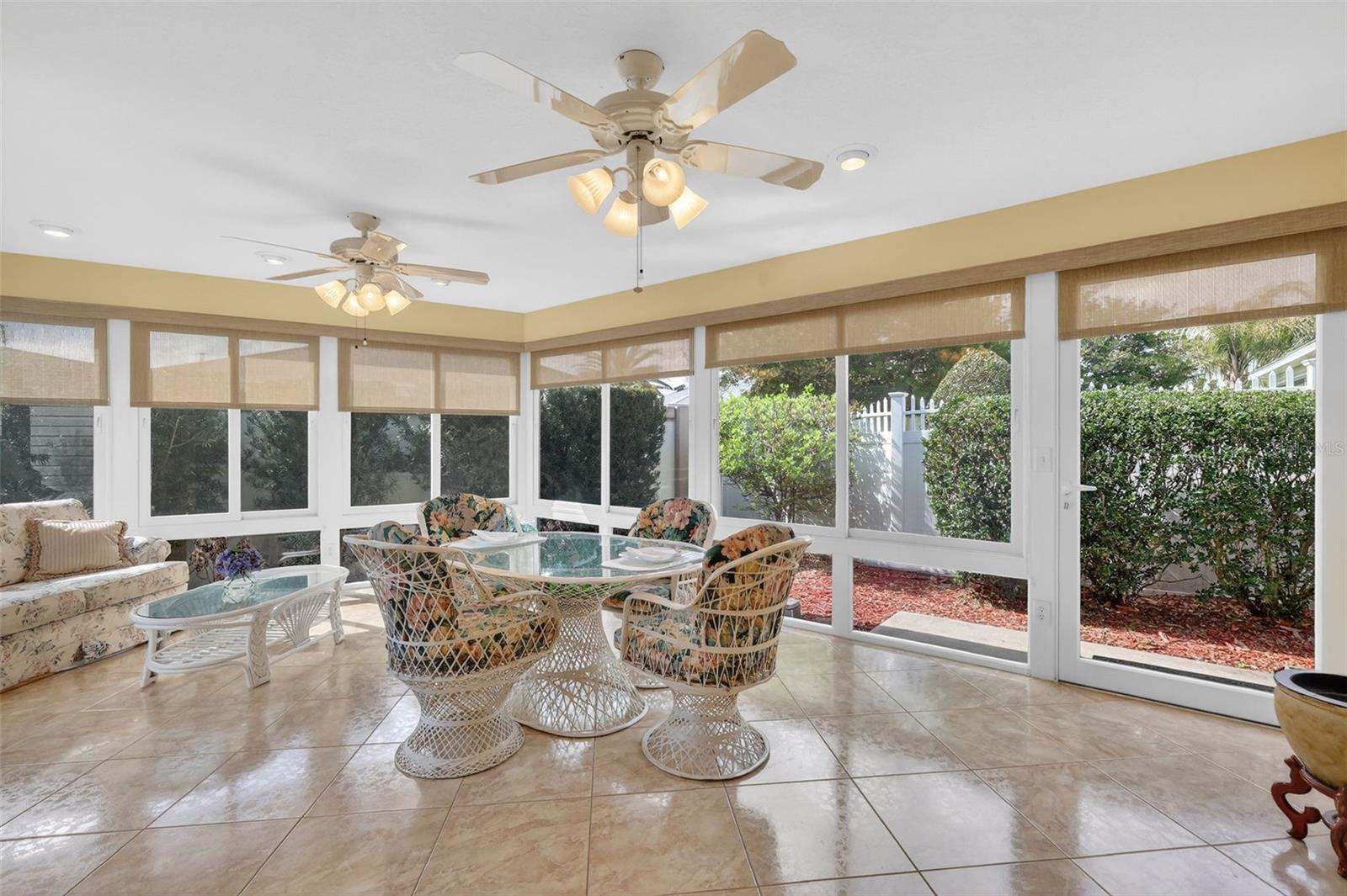 VILLAGES OF SUMTER VIRGINIA VINE VILLAS - Residential