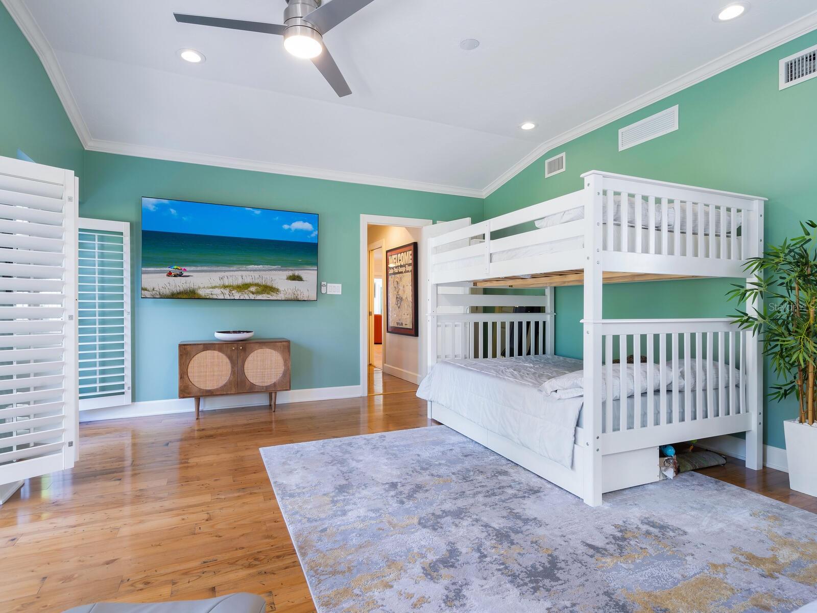 BIRD KEY SUB - Residential