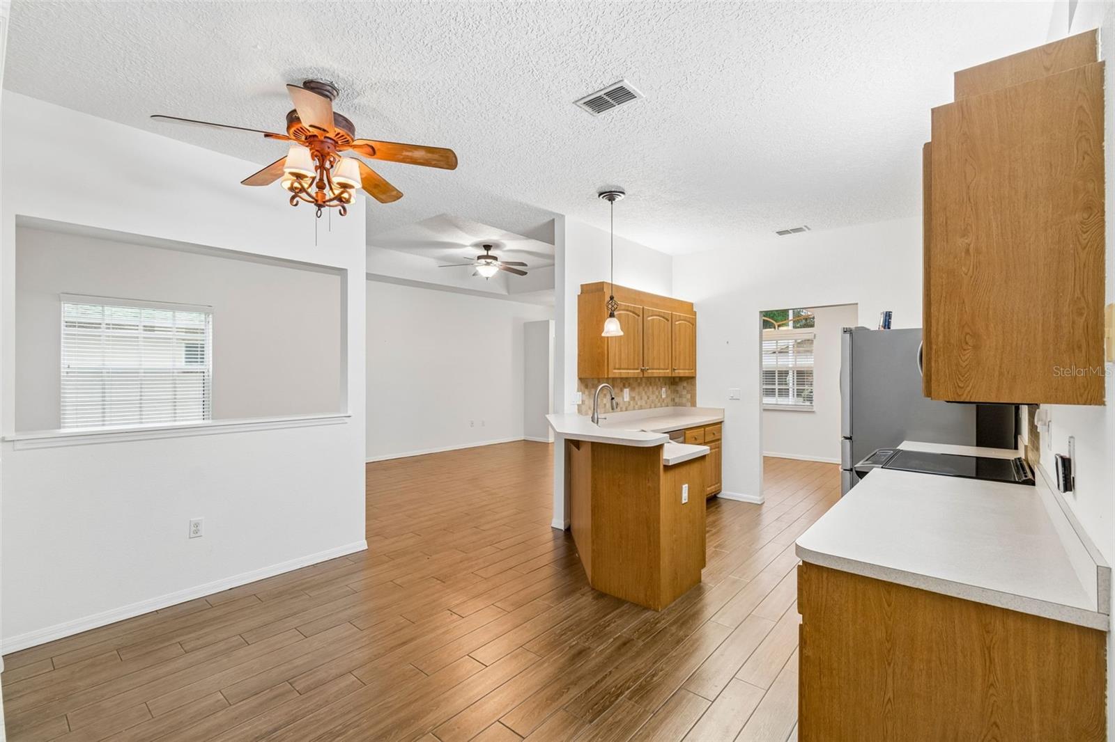 WOOD VIEW AT MEADOW OAKS - Residential