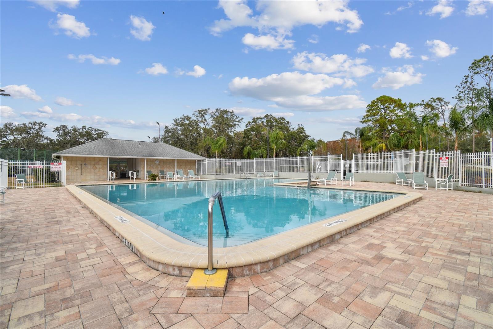 WOOD VIEW AT MEADOW OAKS - Residential