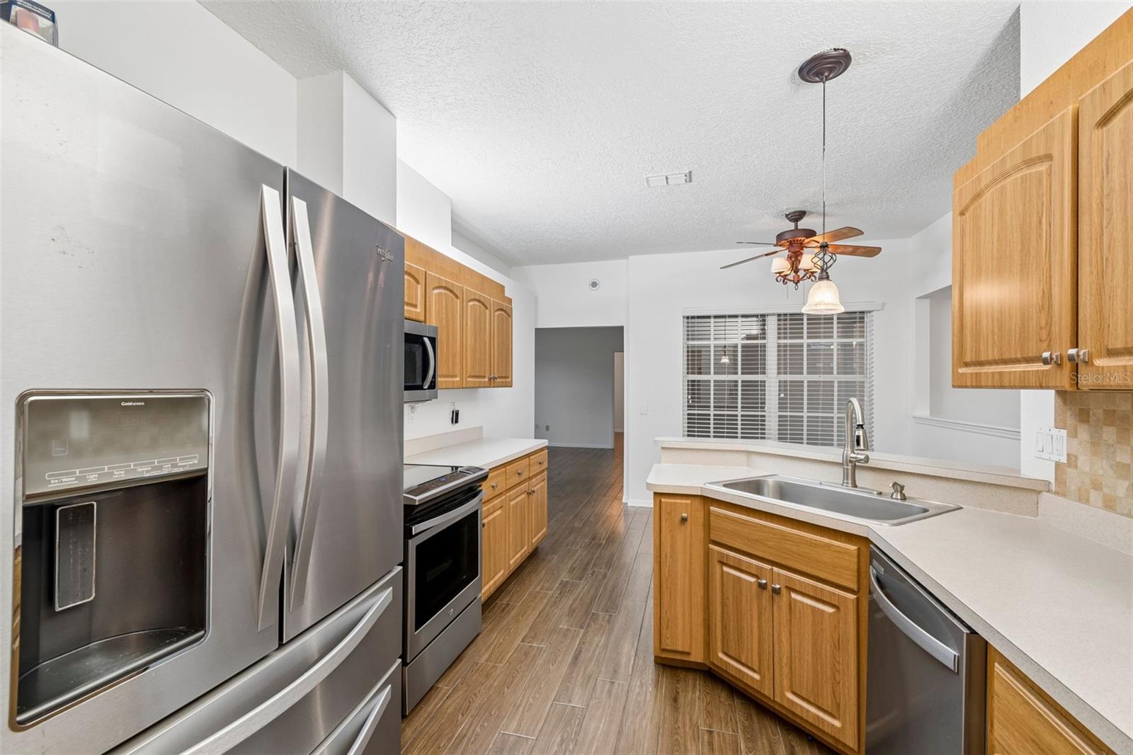 WOOD VIEW AT MEADOW OAKS - Residential