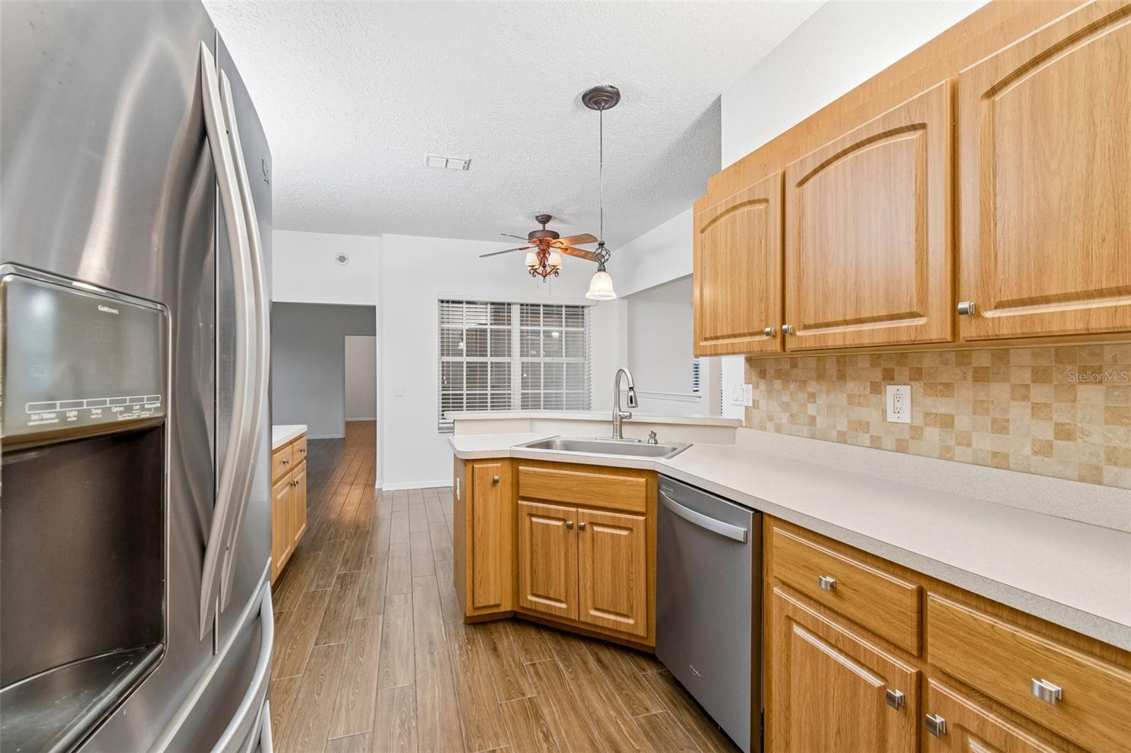 WOOD VIEW AT MEADOW OAKS - Residential