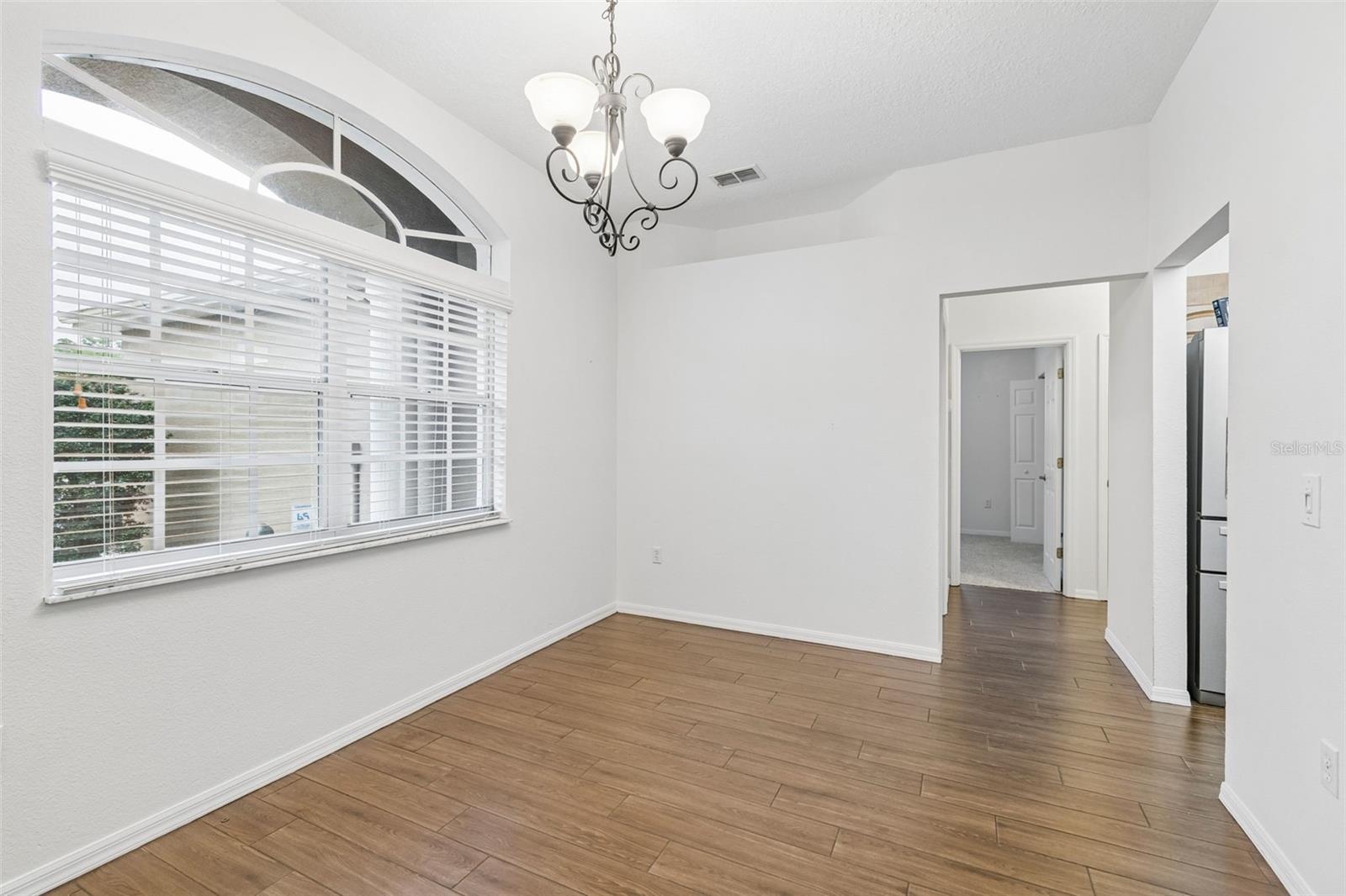 WOOD VIEW AT MEADOW OAKS - Residential
