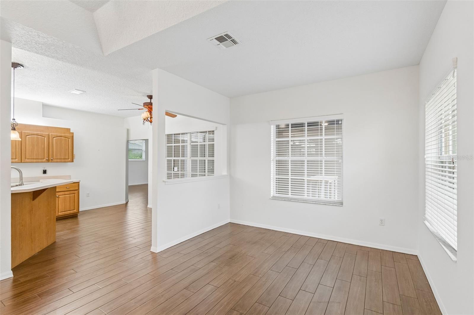 WOOD VIEW AT MEADOW OAKS - Residential