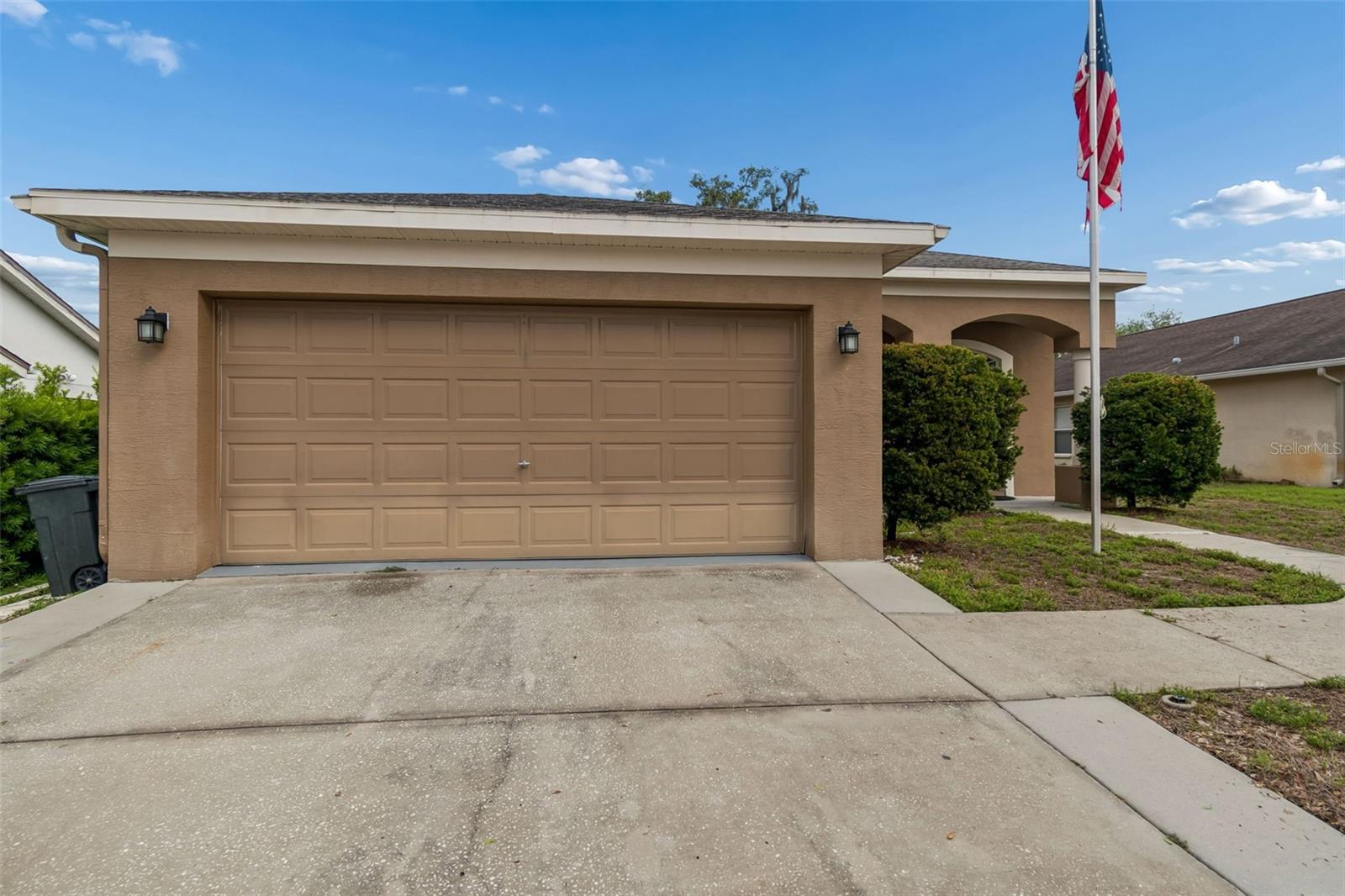 WOOD VIEW AT MEADOW OAKS - Residential