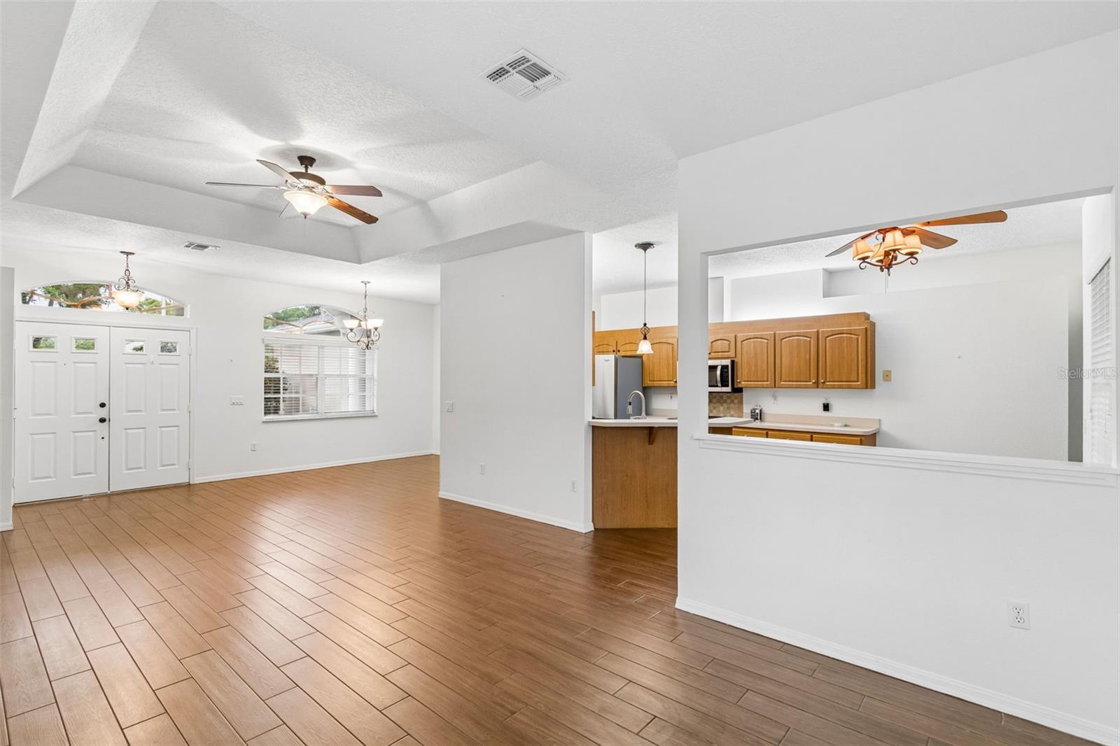 WOOD VIEW AT MEADOW OAKS - Residential