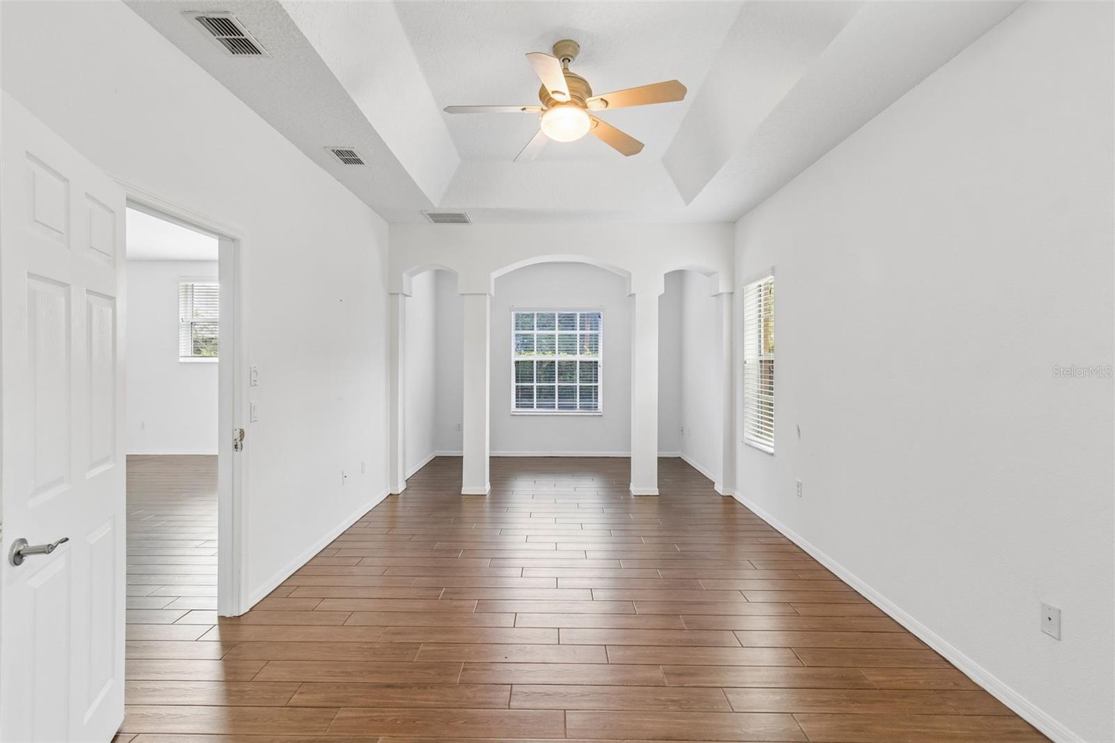 WOOD VIEW AT MEADOW OAKS - Residential