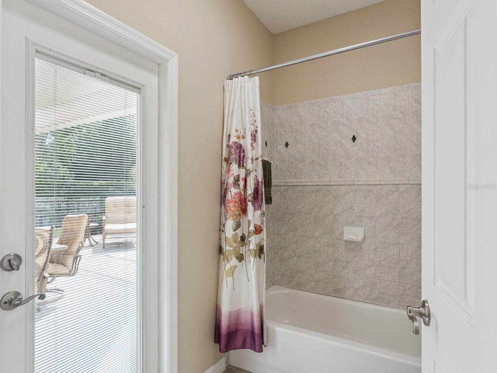 FLORA ESTATES - Residential