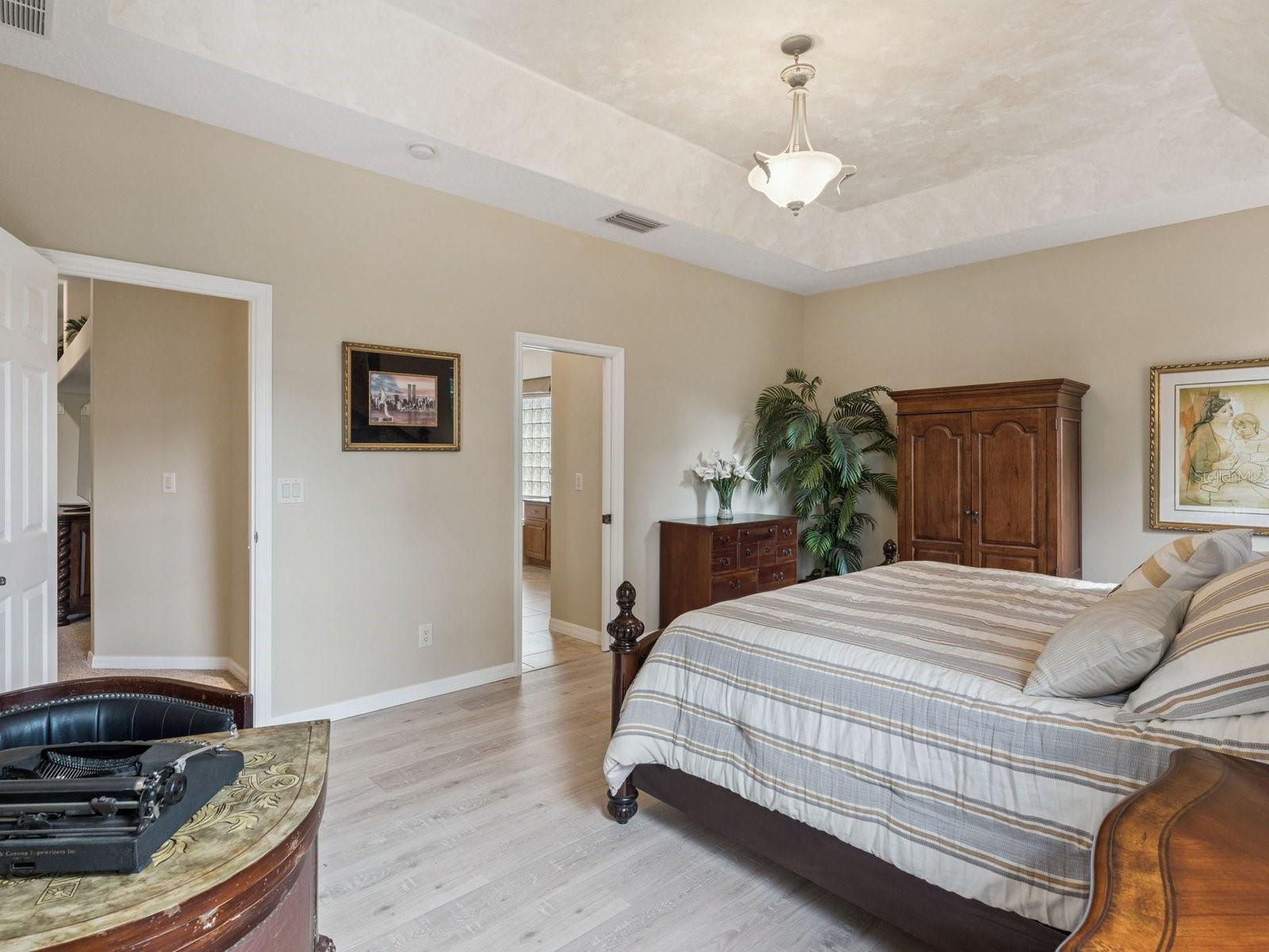 FLORA ESTATES - Residential