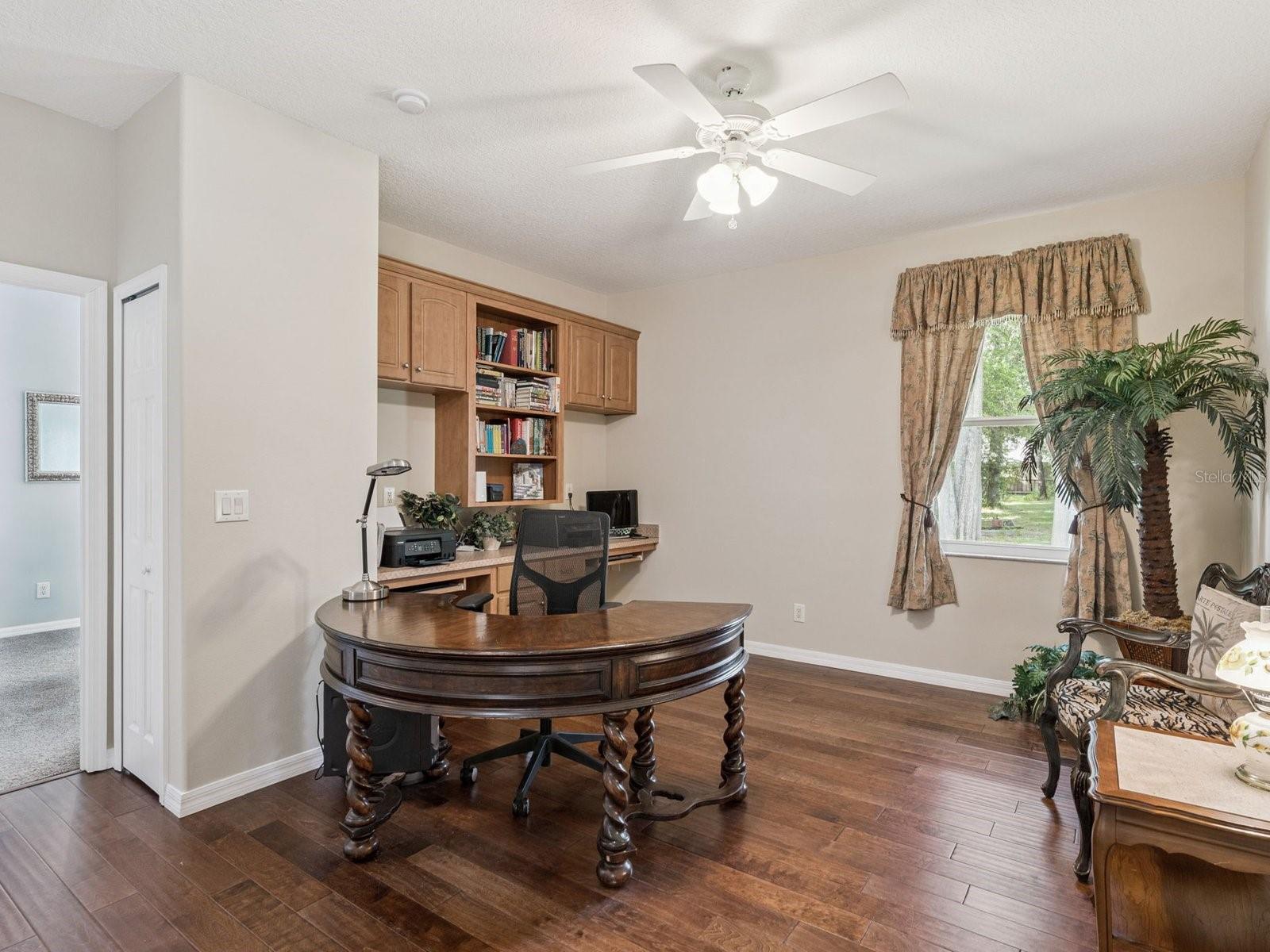 FLORA ESTATES - Residential