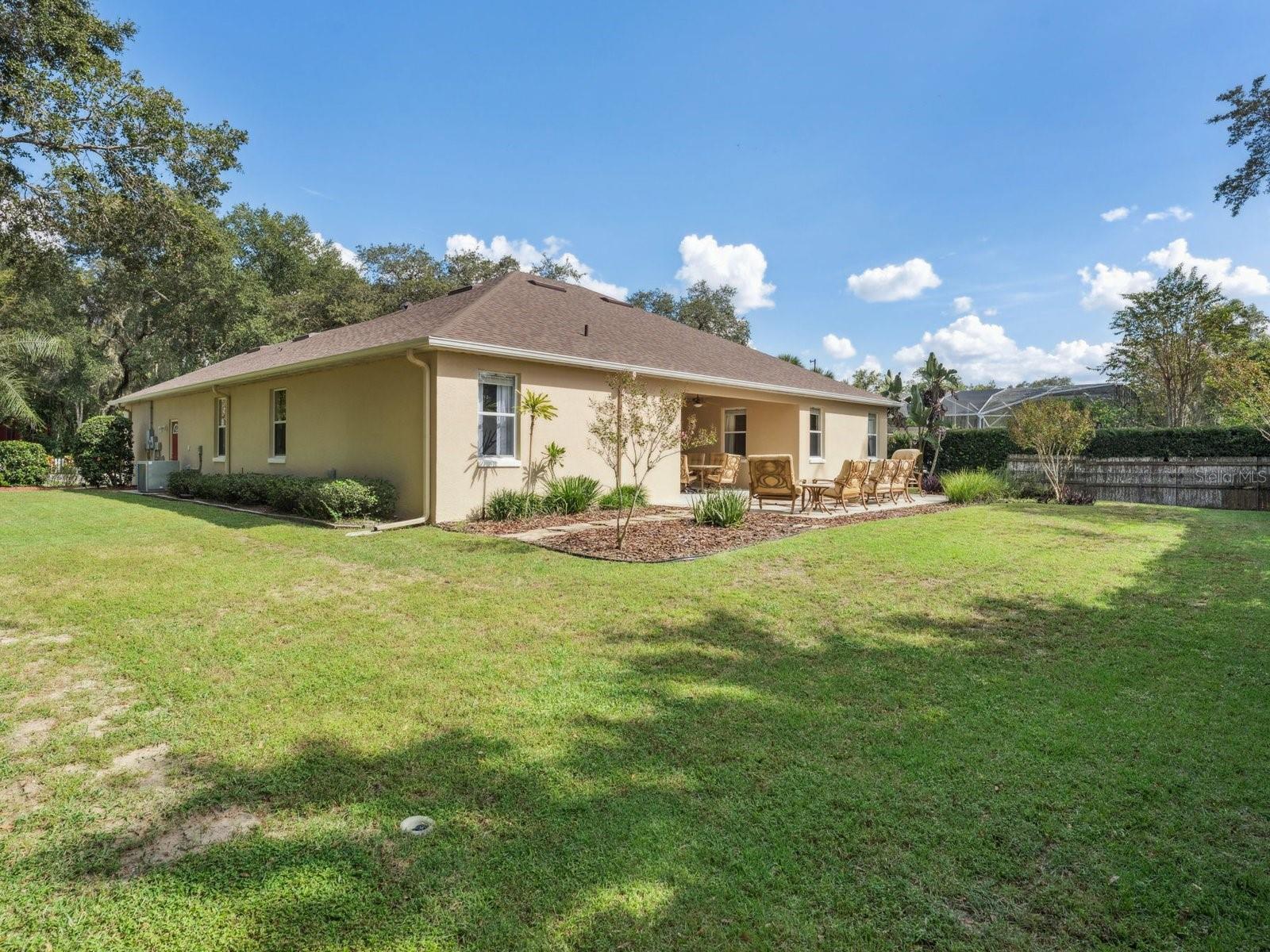 Casas a venda 4 - Jen Dantas 2676 FLORENCE STREET