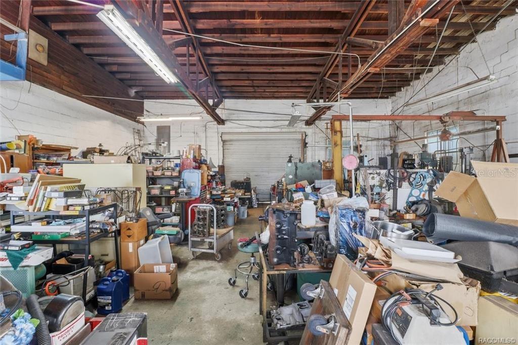 CHIEFLAND - Commercial Sale