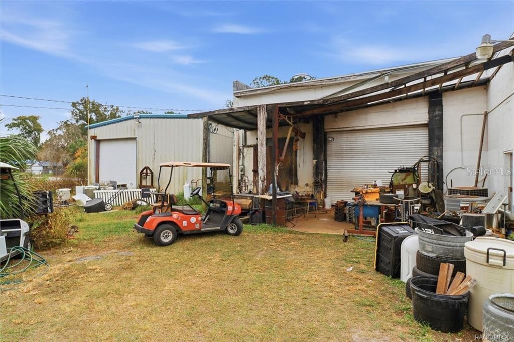 CHIEFLAND - Commercial Sale