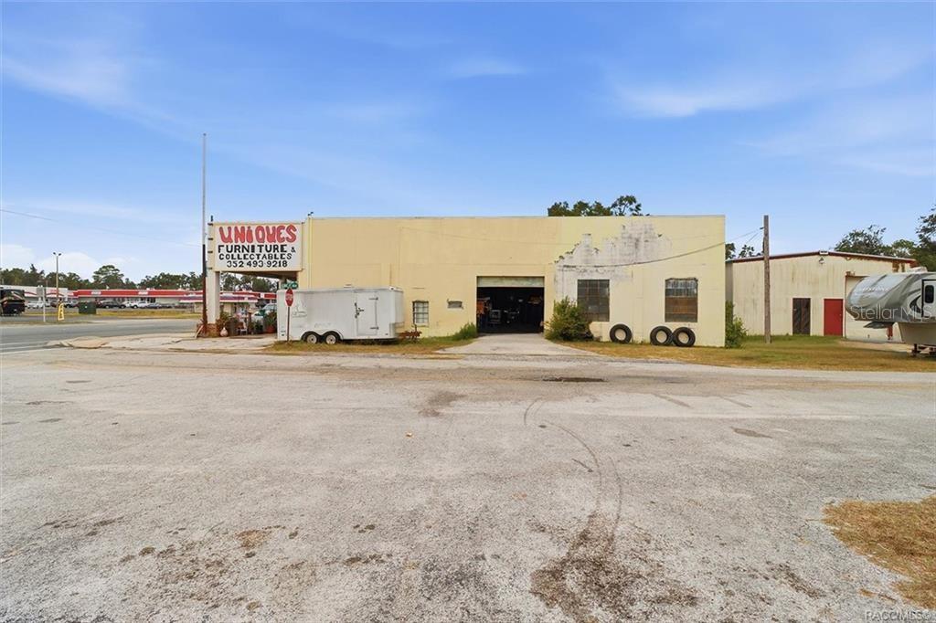 CHIEFLAND - Commercial Sale