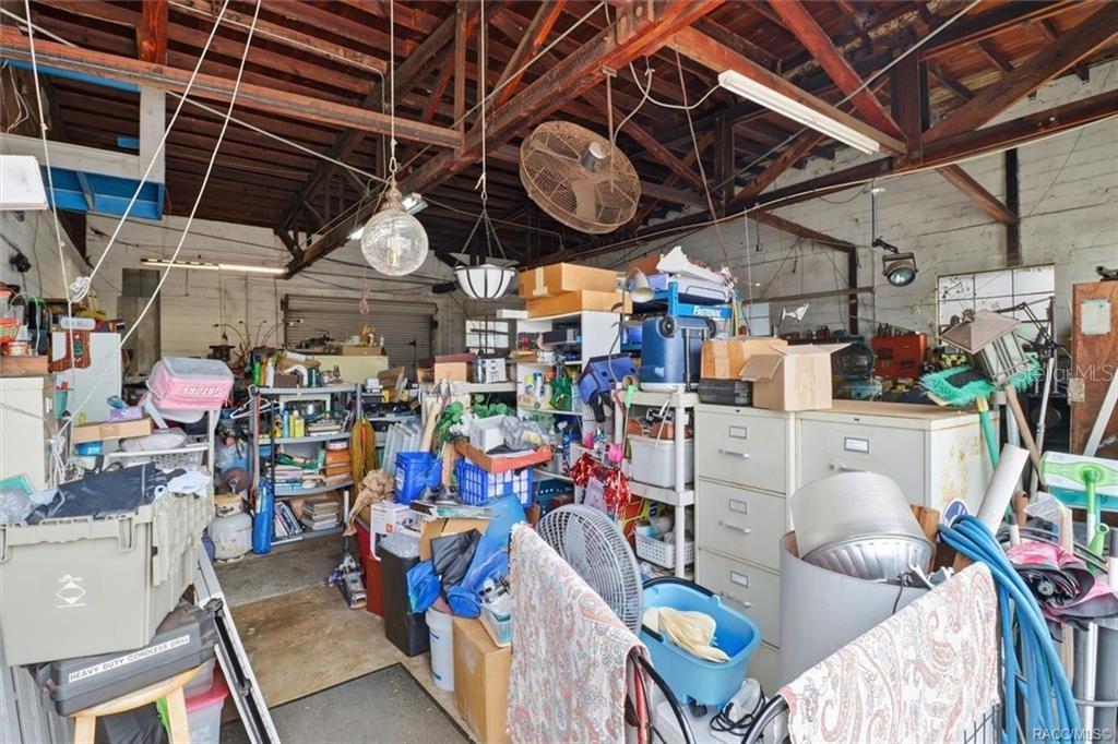 CHIEFLAND - Commercial Sale