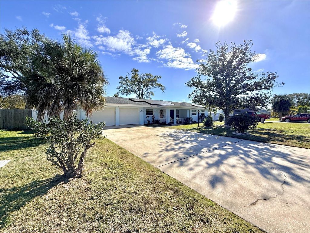 Photo of 1331 Dorothy Drive, Clearwater, FL 33764 (MLS # TB8463354)