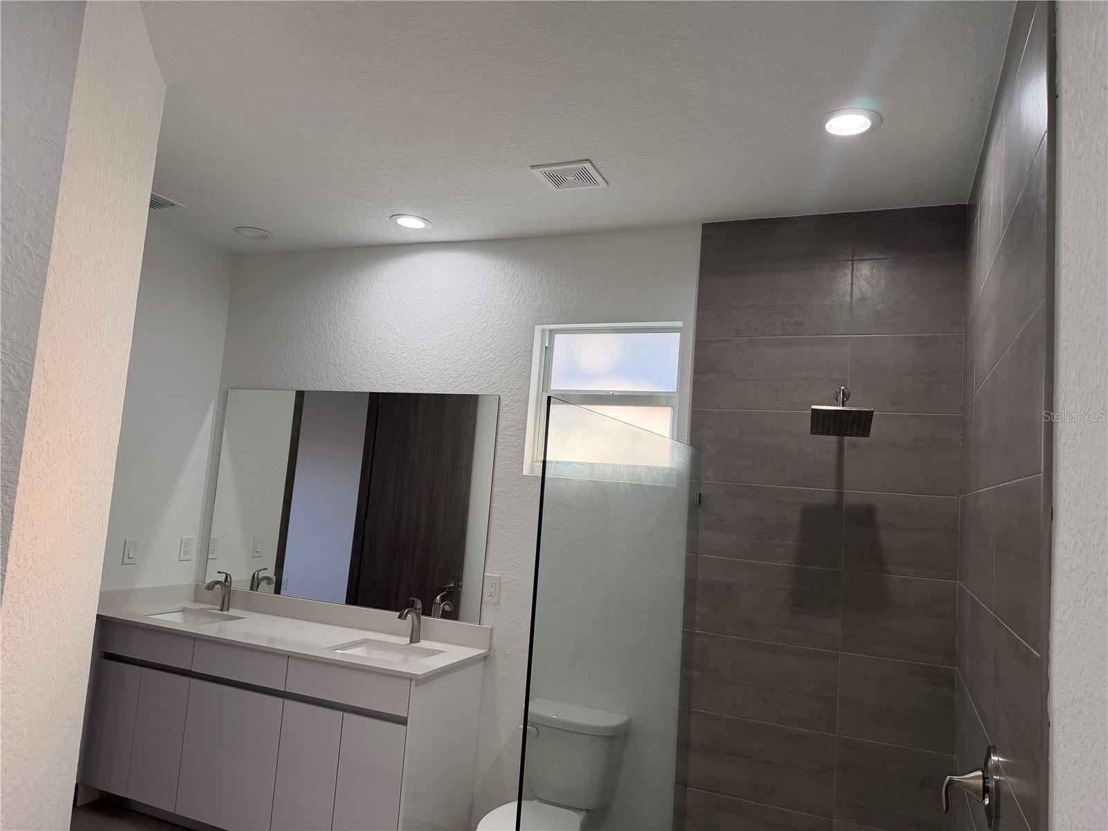 PORT CHARLOTTE SUB 12 - Residential Lease