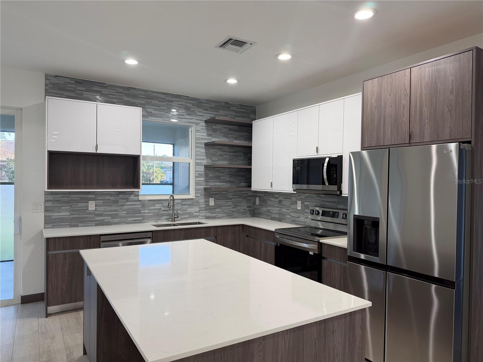 PORT CHARLOTTE SUB 12 - Residential Lease