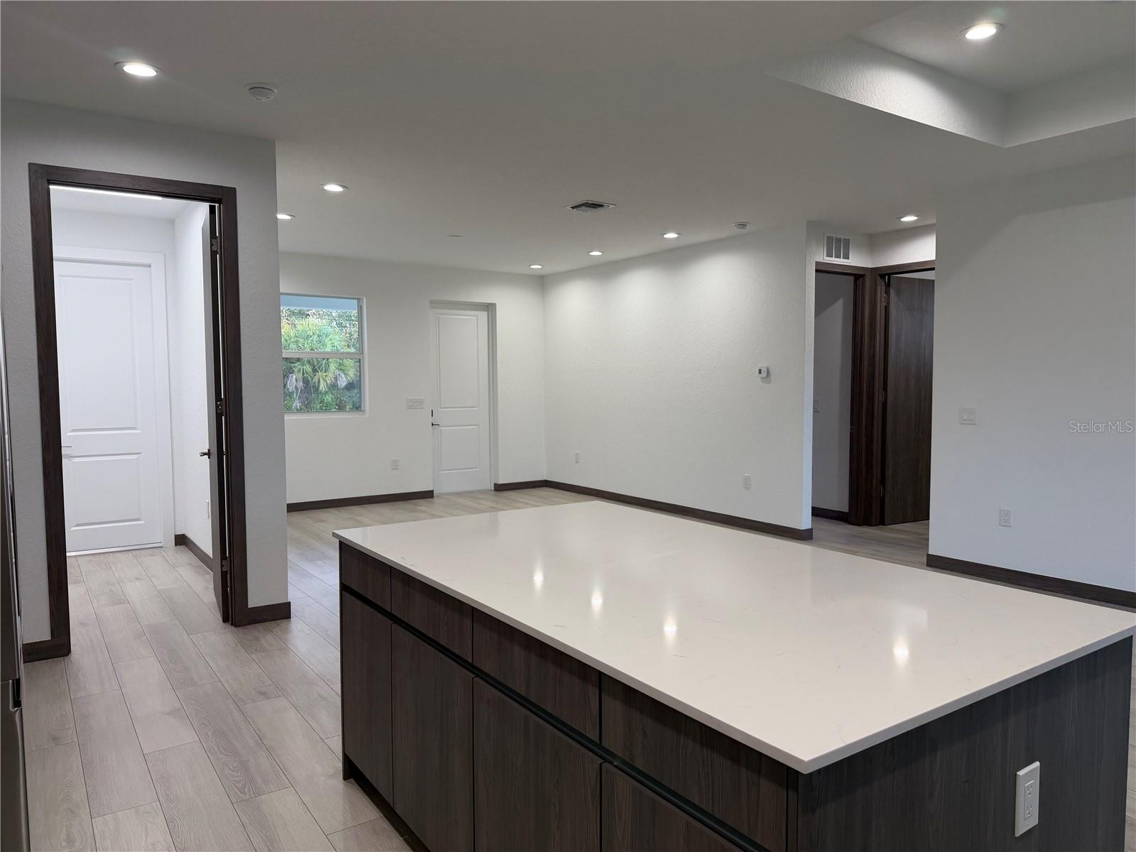 PORT CHARLOTTE SUB 12 - Residential Lease