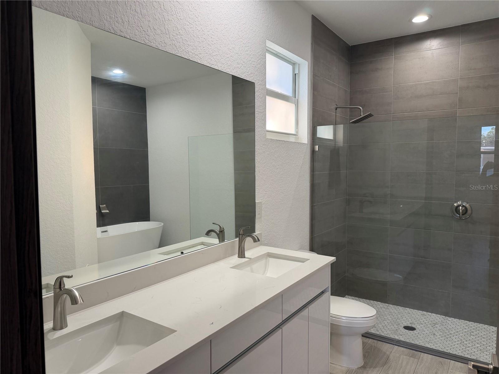 PORT CHARLOTTE SUB 12 - Residential Lease