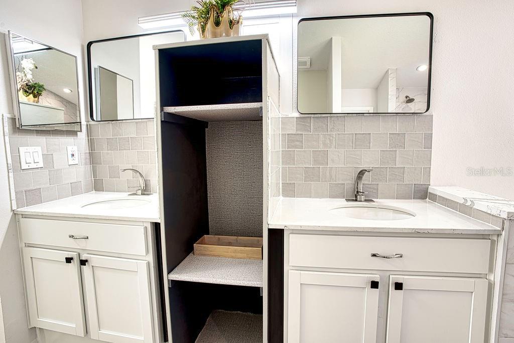 CROWN POINT SPGS - Residential