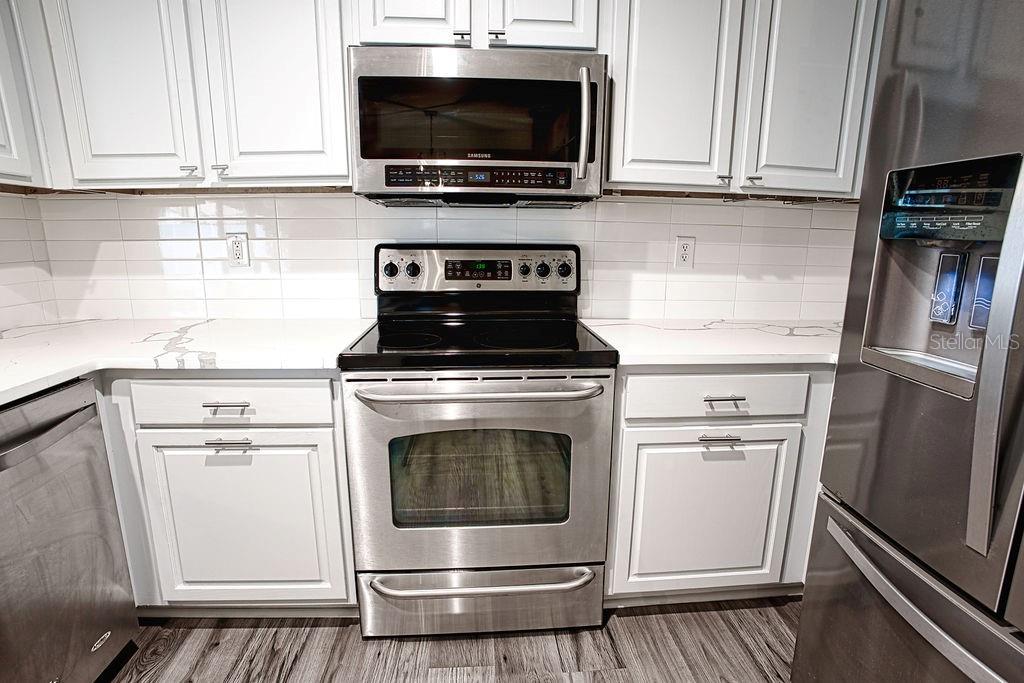 CROWN POINT SPGS - Residential