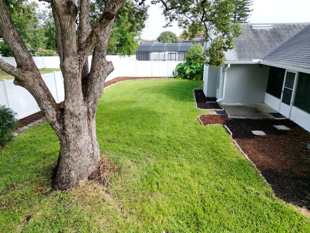 CROWN POINT SPGS - Residential