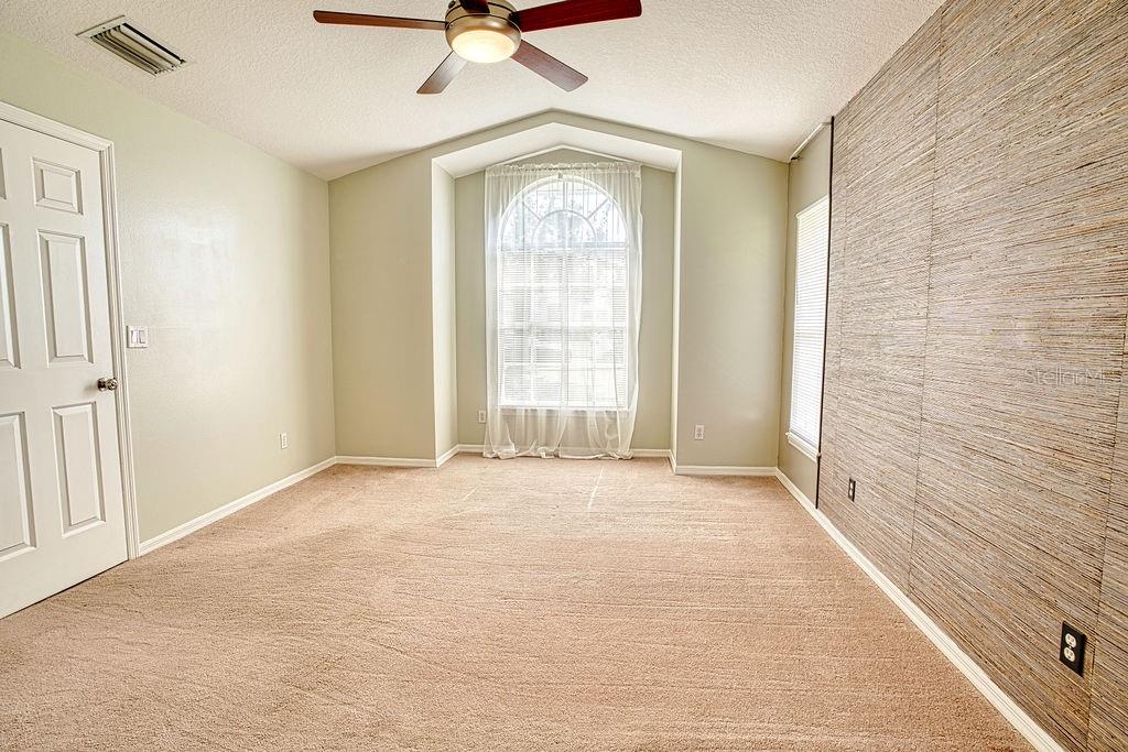 CROWN POINT SPGS - Residential