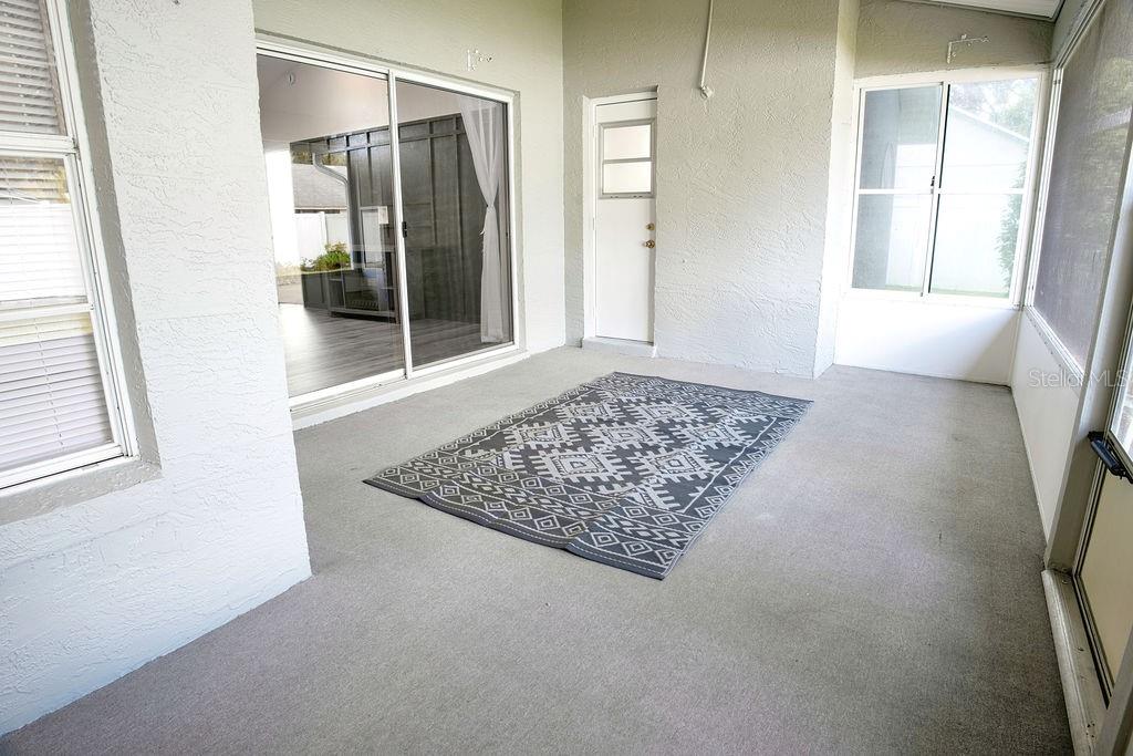 CROWN POINT SPGS - Residential