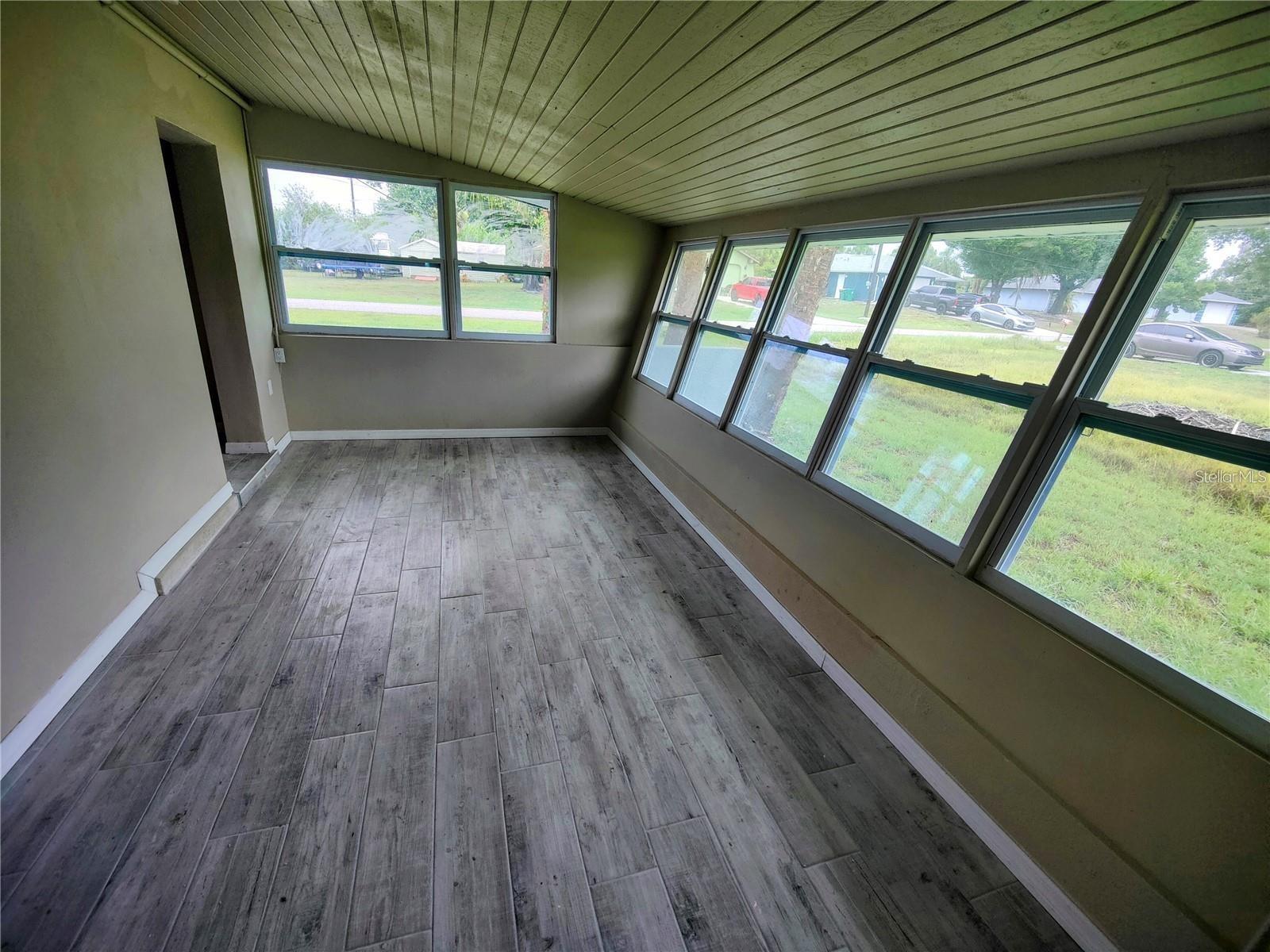 SUNCOAST - Residential