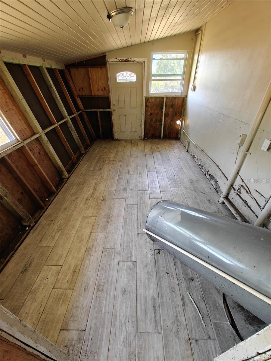 SUNCOAST - Residential