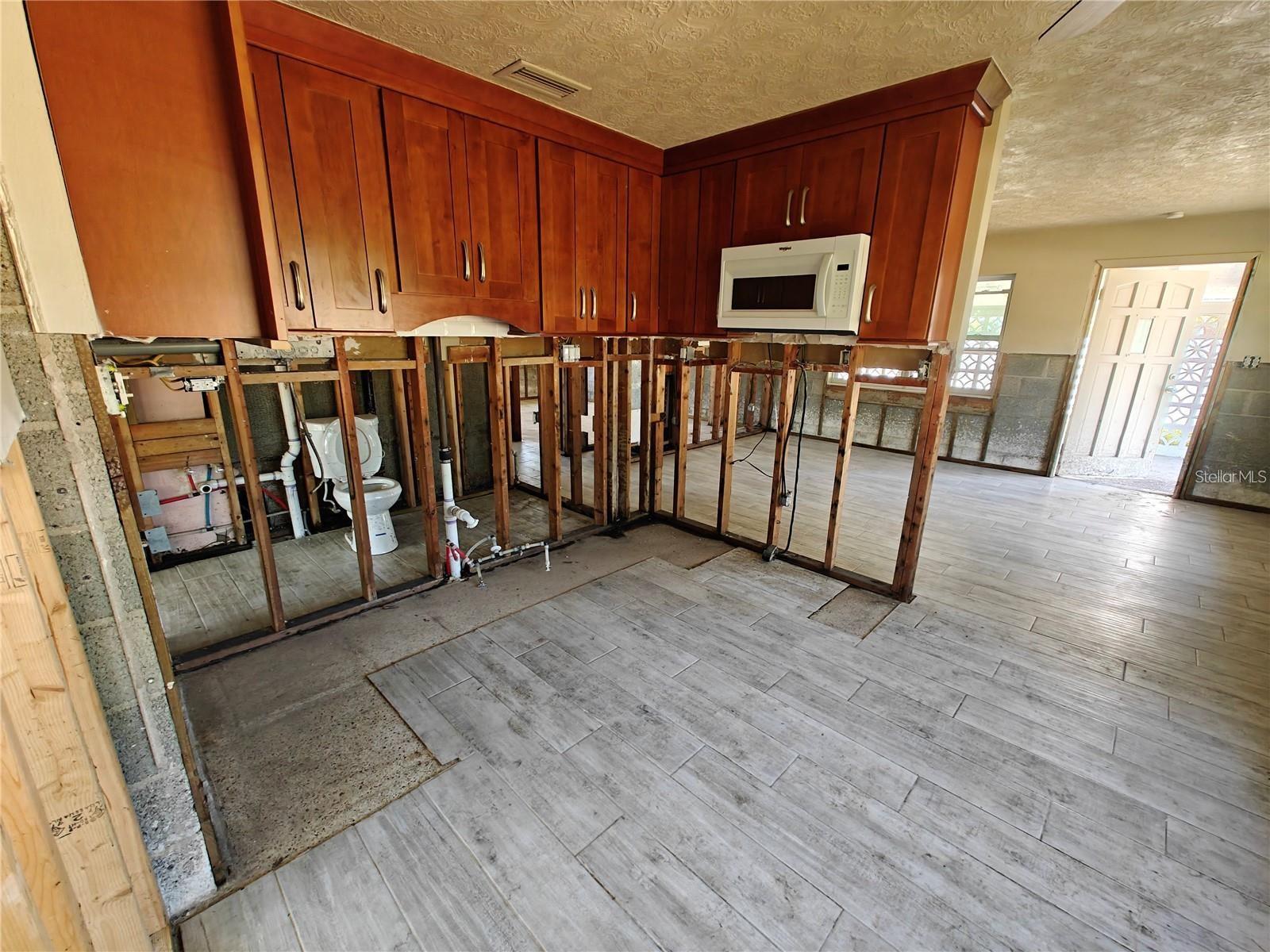 SUNCOAST - Residential