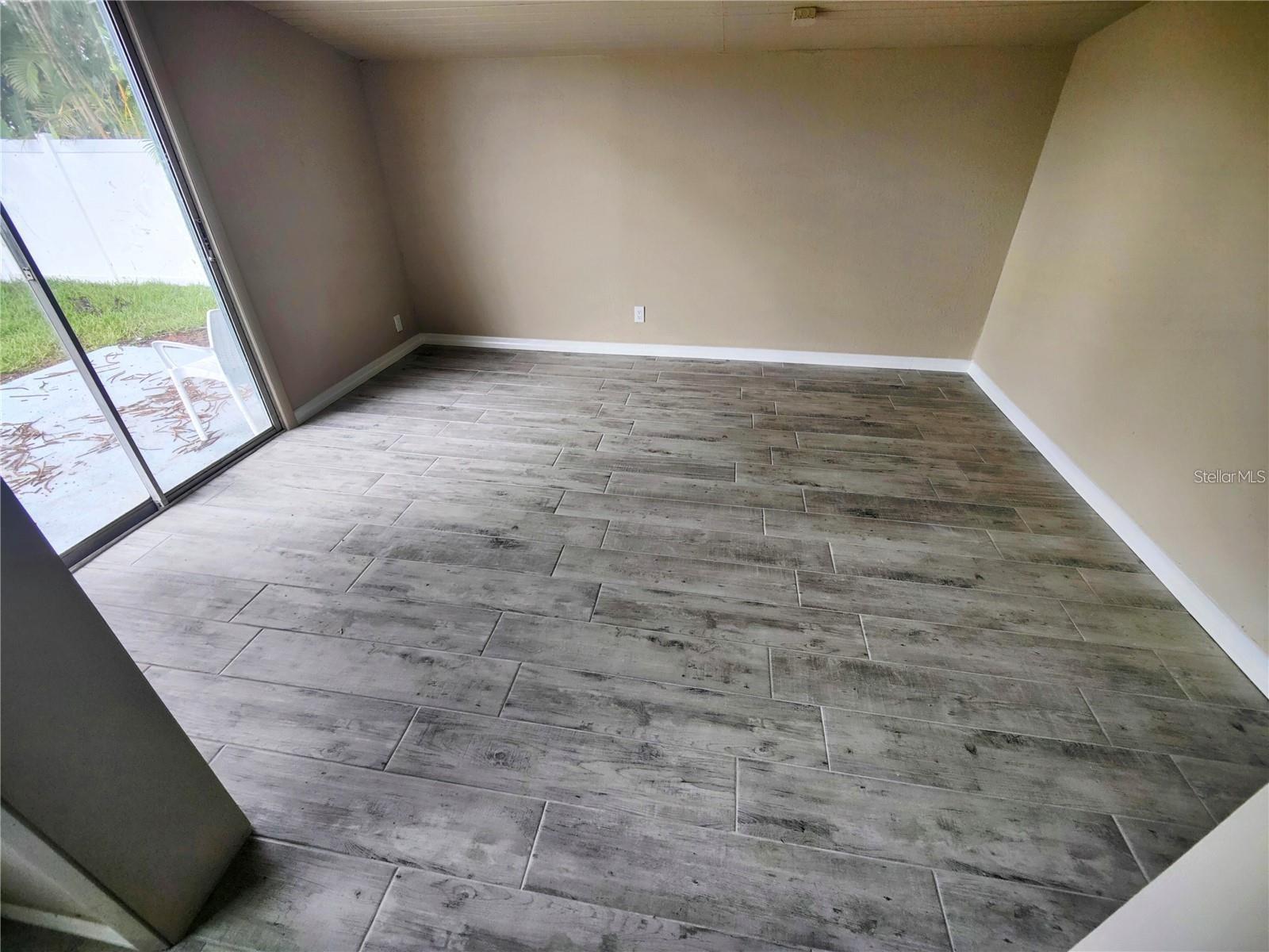 SUNCOAST - Residential