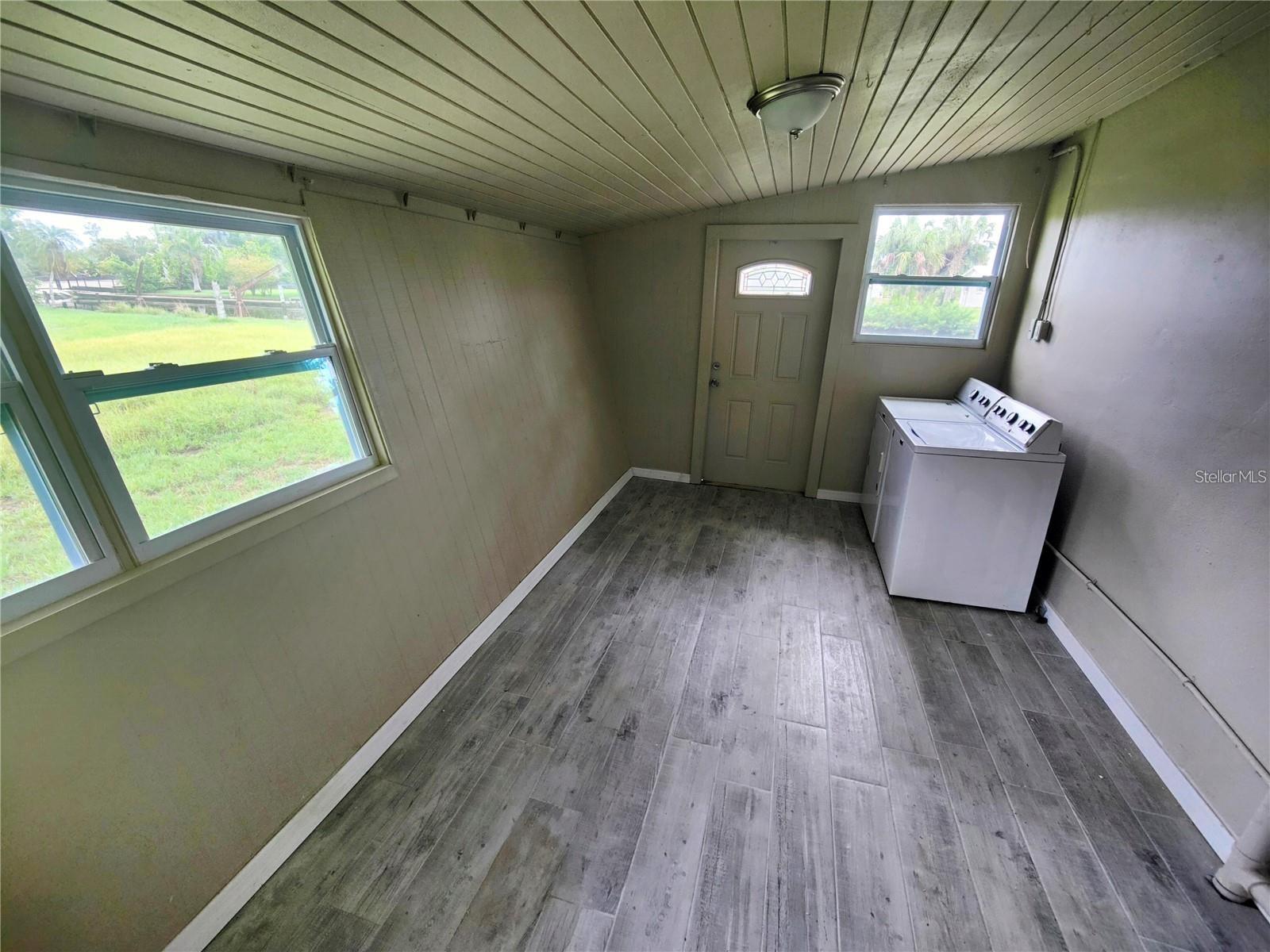 SUNCOAST - Residential